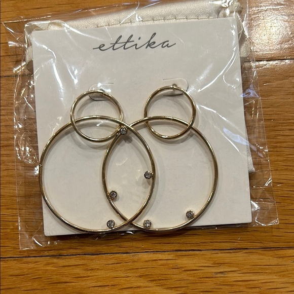 ettika Gold Geometric Earrings - Picture 1 of 2